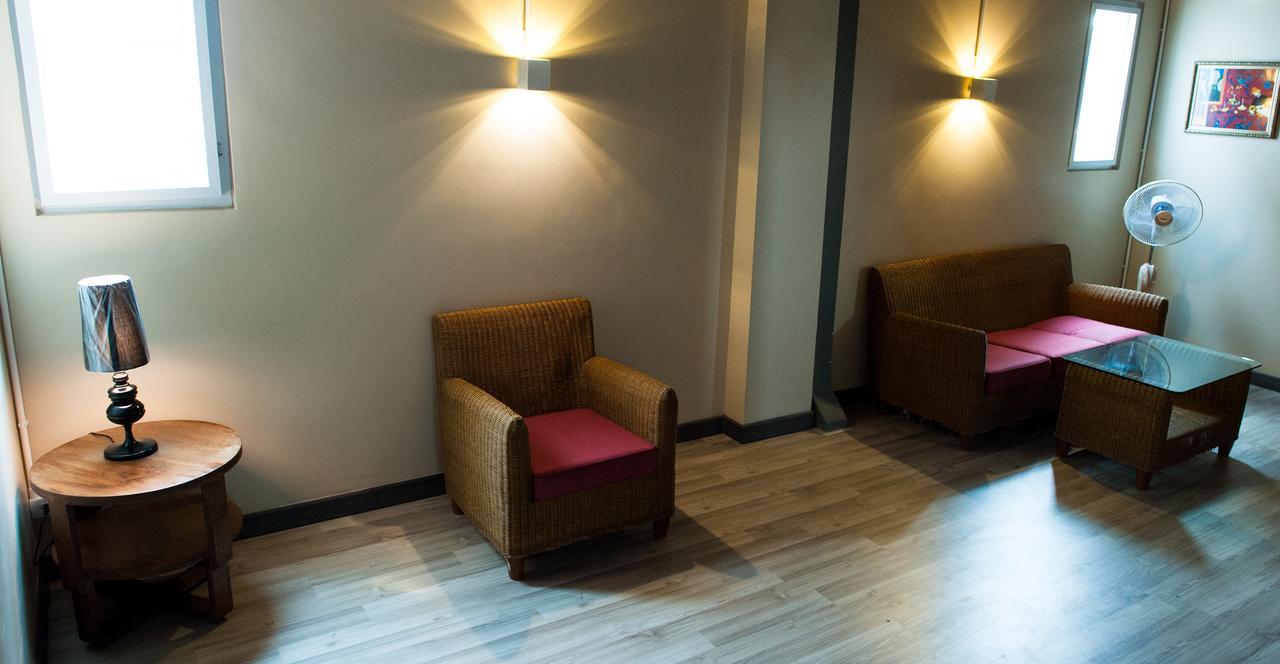 Kencozy Accommodation Bangkok Ngoại thất bức ảnh
